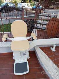 poltroncina montascale disabili