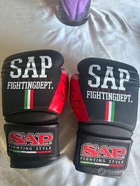 Guantoni e 2 fasce per la thay box