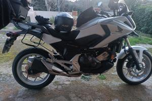 HONDA CN 750x ABS 2016