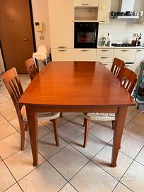 Tavolo cucina allungabile + sedie