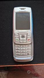 Cellulare vintage SAMSUNG E250V riparare
