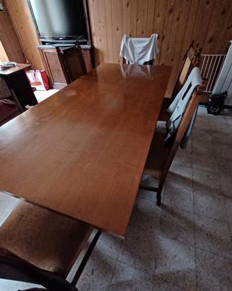 Tavolo sala + sedie
