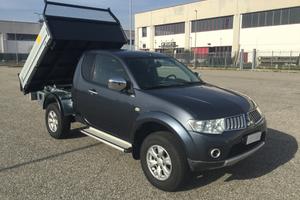 Mitsubishi L200 club cab cassone ribaltabile