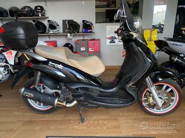 Piaggio Beverly 500