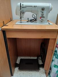 Macchina da cucire Borletti 1102 Superautomatica -