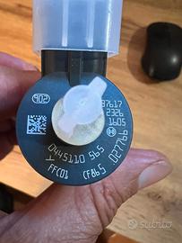 Iniettore Bosch 0 445110 565