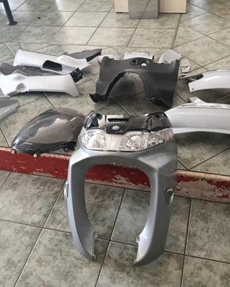 Carene Piaggio X8 200