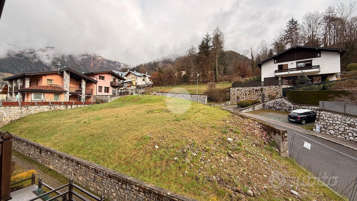 TER. RESIDENZIALE A BORNO - Vista 4