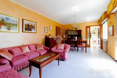 BIFAMILIARE A SABBIO CHIESE