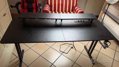 Scrivania gaming nera