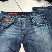 Jeans miss sixty