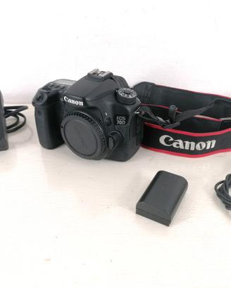 Canon EOS 70d Wi-Fi Perfetta Solo 3185 Scatti!