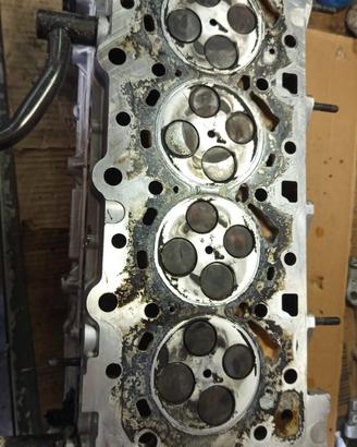 TESTATA COMPLETA KIA SORRENTO 2,5 CRD ANNO 2002 TI