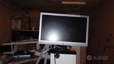 Monitor computer