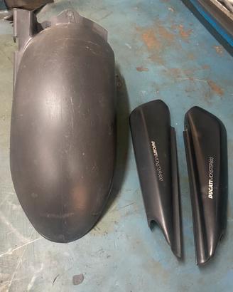 Parafango + fianchetti dx sx Ducati Monster