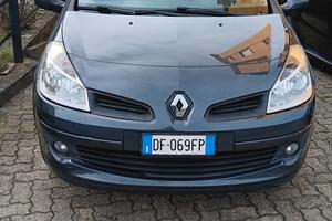 Renault Clio Storia 1.2 5 porte luxe 75cv