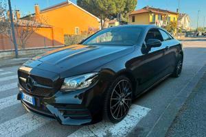 Mercedes e220 premium plus total black
