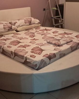 Letto matrimoniale con materasso