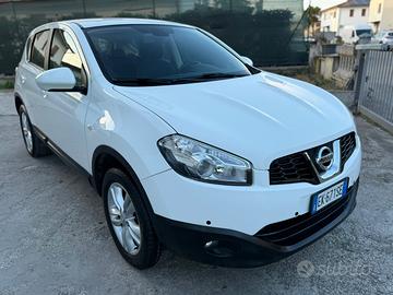 NISSAN QASHQAI 2.0 DIESEL 4X4 FULL AUTOMATICA