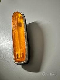 Freccia anteriore originale Lancia Beta