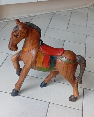 Cavallo in legno