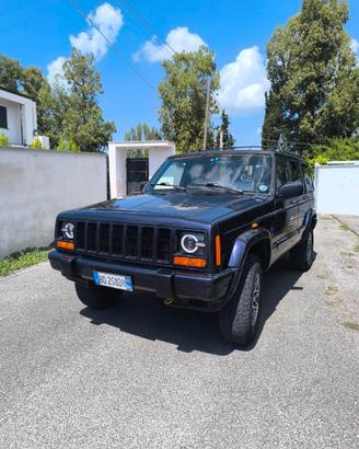 Jeep Cherokee xj 2500 td