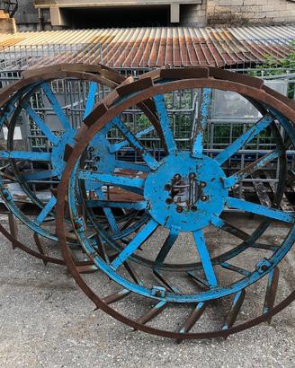 Ruote in ferro per trattore
