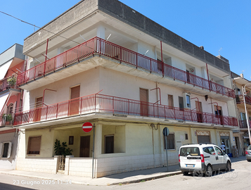 Appartamento Palagiano, Via Appia 21, 1° piano