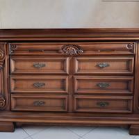 comò e comodini classici