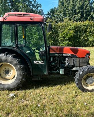 Trattore usato New Holland TNF90