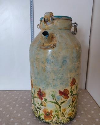 Bidone da latte metallico decorato vintage