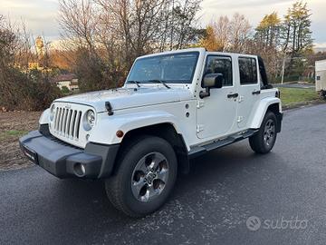 Jeep Wrangler Unlimited 2.8 CRD DPF Sahara Auto - 