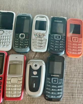 10 telefoni cellulari vintage