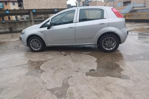 Fiat Punto 1.400 GPL LOUNGE E6