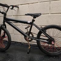 bicicletta BMX