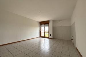 3 LOCALI A SERGNANO