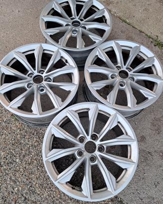 Audi q 5 cerchi in lega 17 pollici originali audi