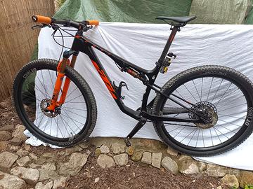 MTB KTM full carbon  Master Ltd