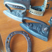 Soppresse e vecchi ferri da stiro