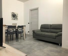 Camera singola in appartamento ristrutturato
