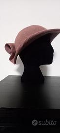 Cappello donna uncinetto