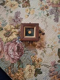 riproduzione moneta più piccola del mondo in oro