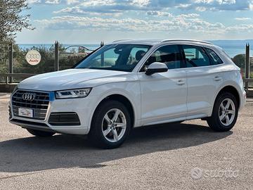 Audi Q5 40 TDI quattro S tronic line IVA INCLUSA