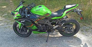 Kawasaki ZX-4rr