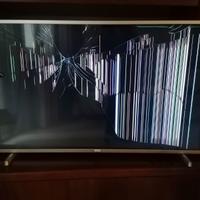 Philips 43” 4K Schermo Rotto - Per Ricambi