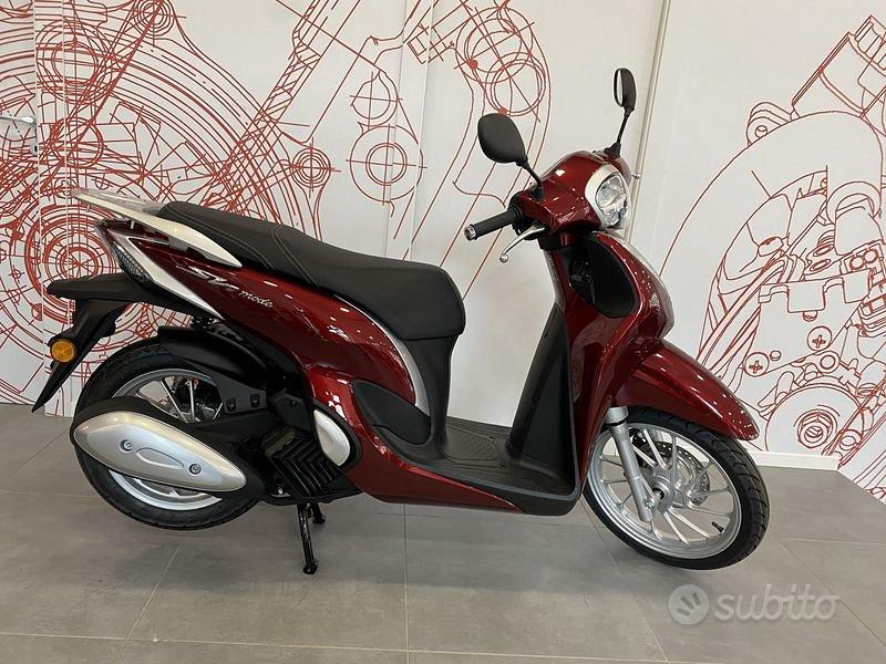 Vendo Honda SH 125 Mode (2021 - 24) usata a Marino (codice 9351866) 