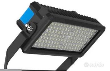 Proiettore faro LED 