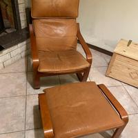 Poltrona IKEA con poggiapiedi