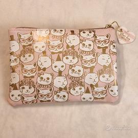 Pochette rosa con gatti