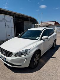 VOLVO XC60 FULL OPTIONAL